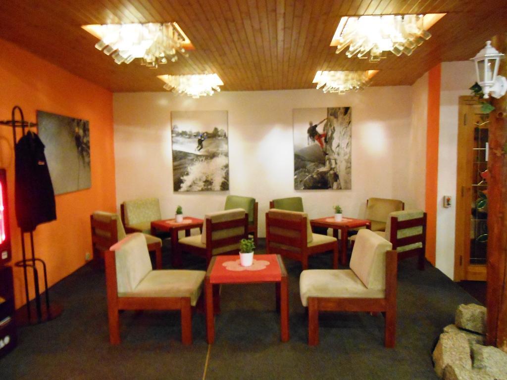 Hotel Semerink 야노프 나트 니소우 외부 사진